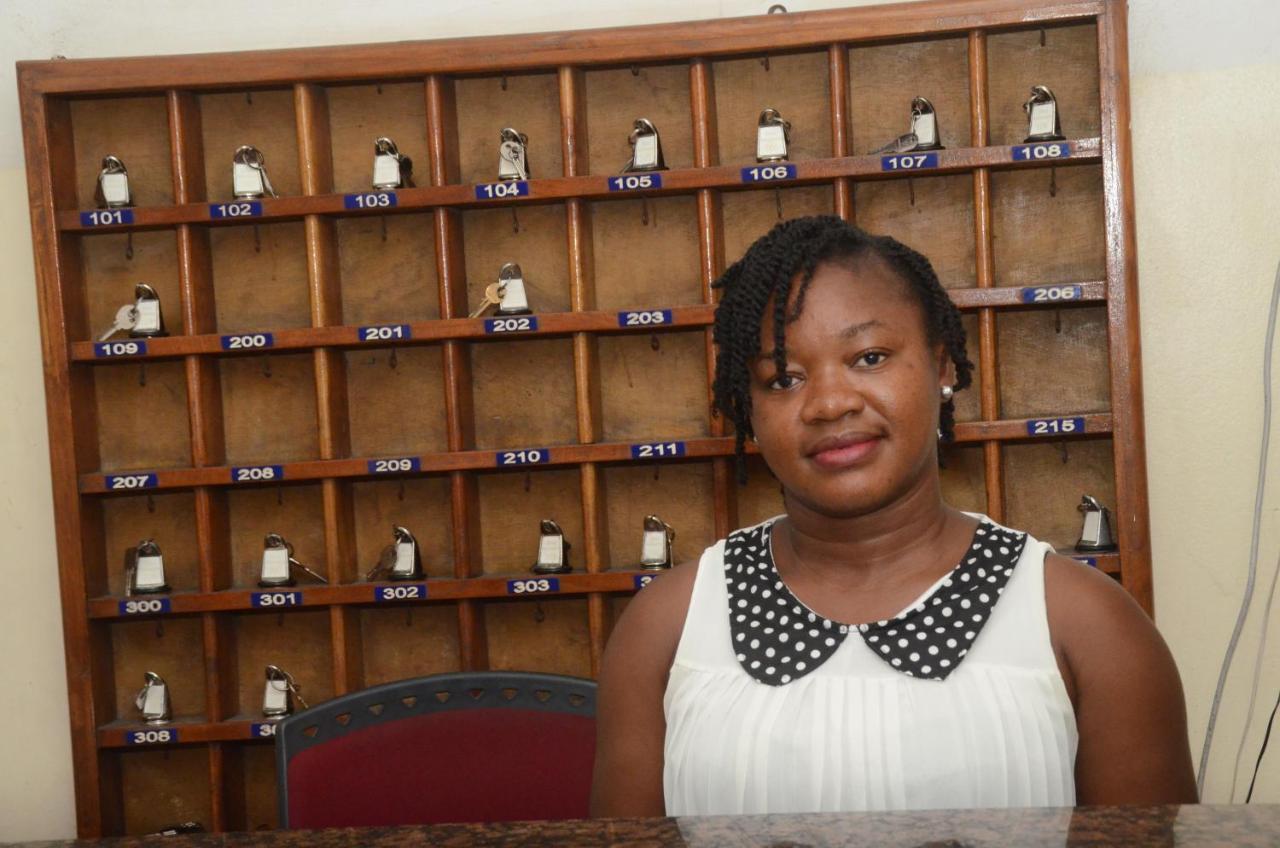 Hotel Ambassadors Lomé Extérieur photo